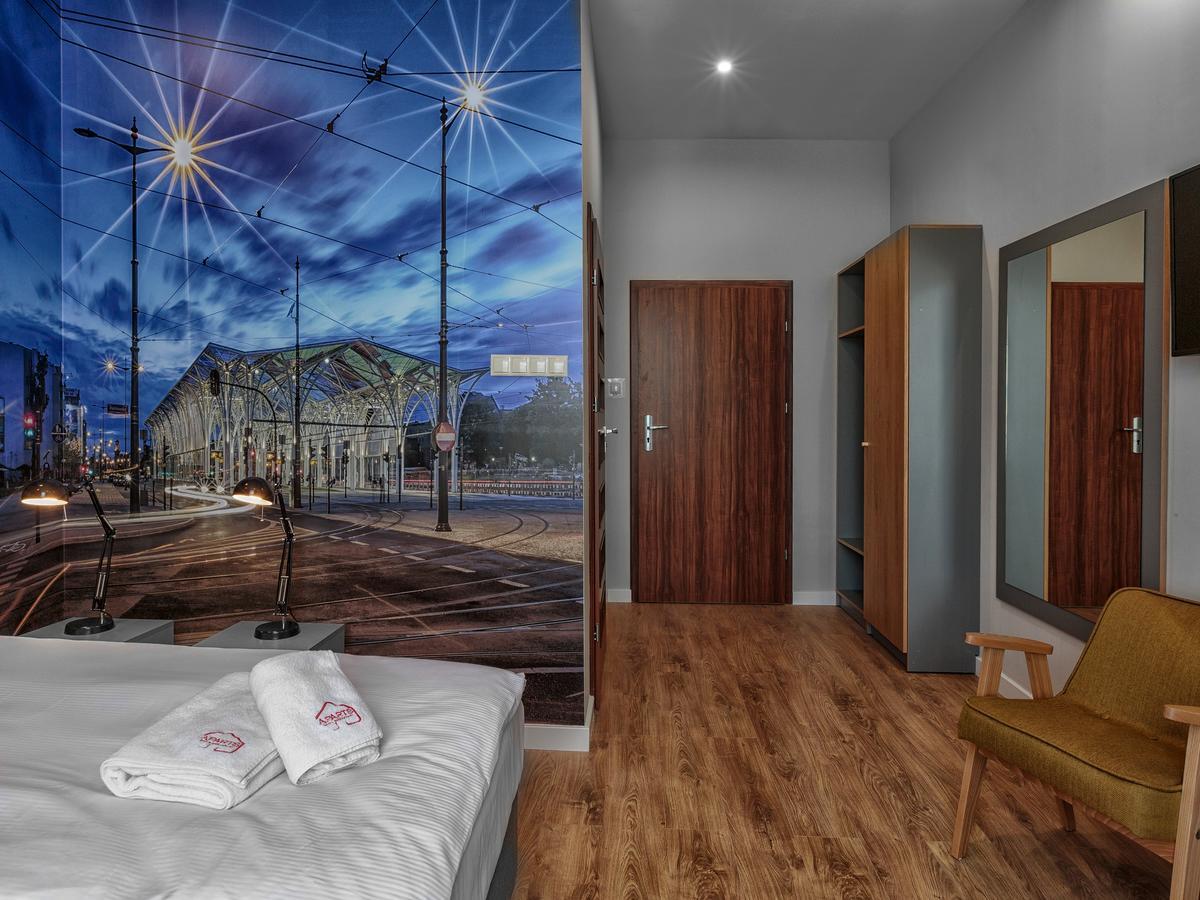 Aparts Biznes Lodź Bagian luar foto